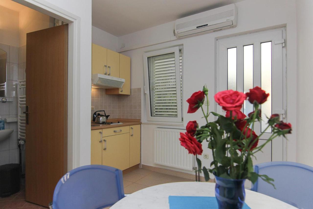 Apartments Villa Alex Подаца Экстерьер фото