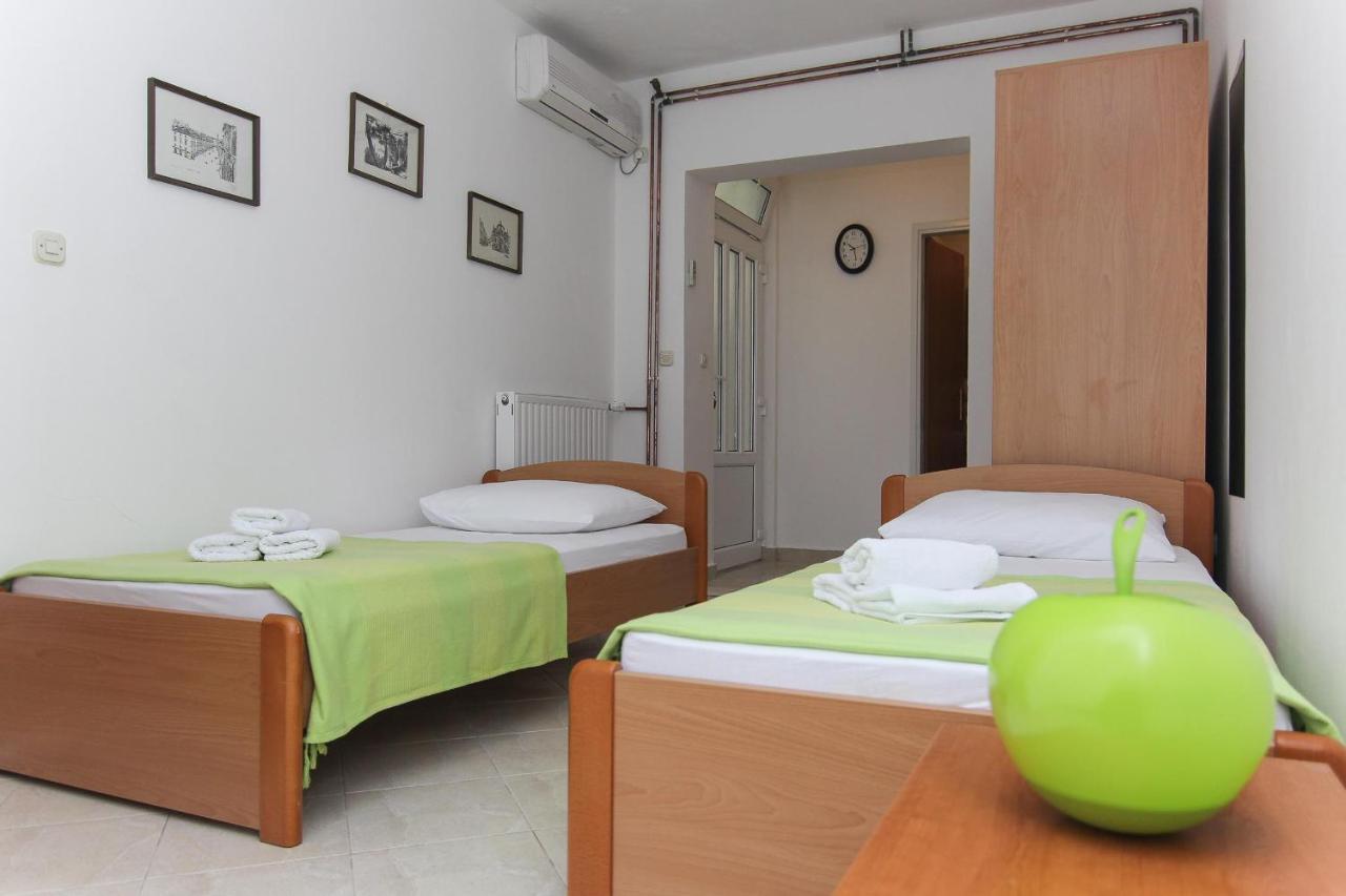 Apartments Villa Alex Подаца Экстерьер фото
